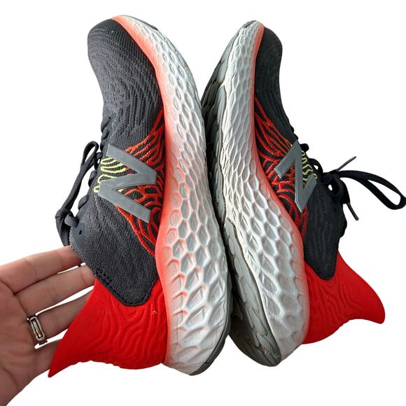 New Balance Black and Red Athletic Shoes - Picture 3 of 7